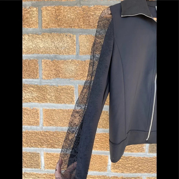 ESCADA SPORT LACE SHEER SLEEVE JACKET 38 - Picture 5 of 10